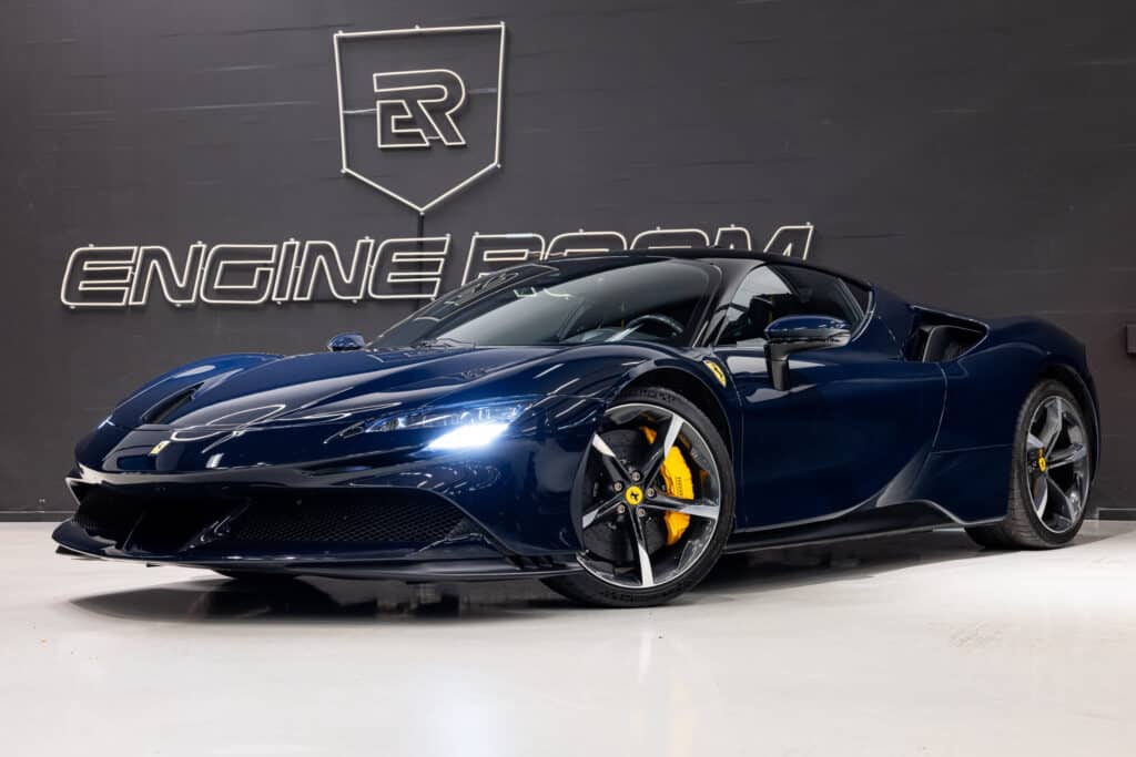 Ferrari SF blauw