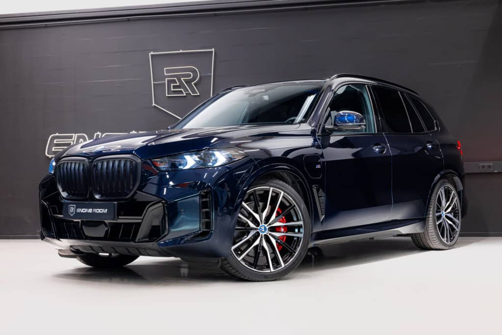 BMW X e blauw