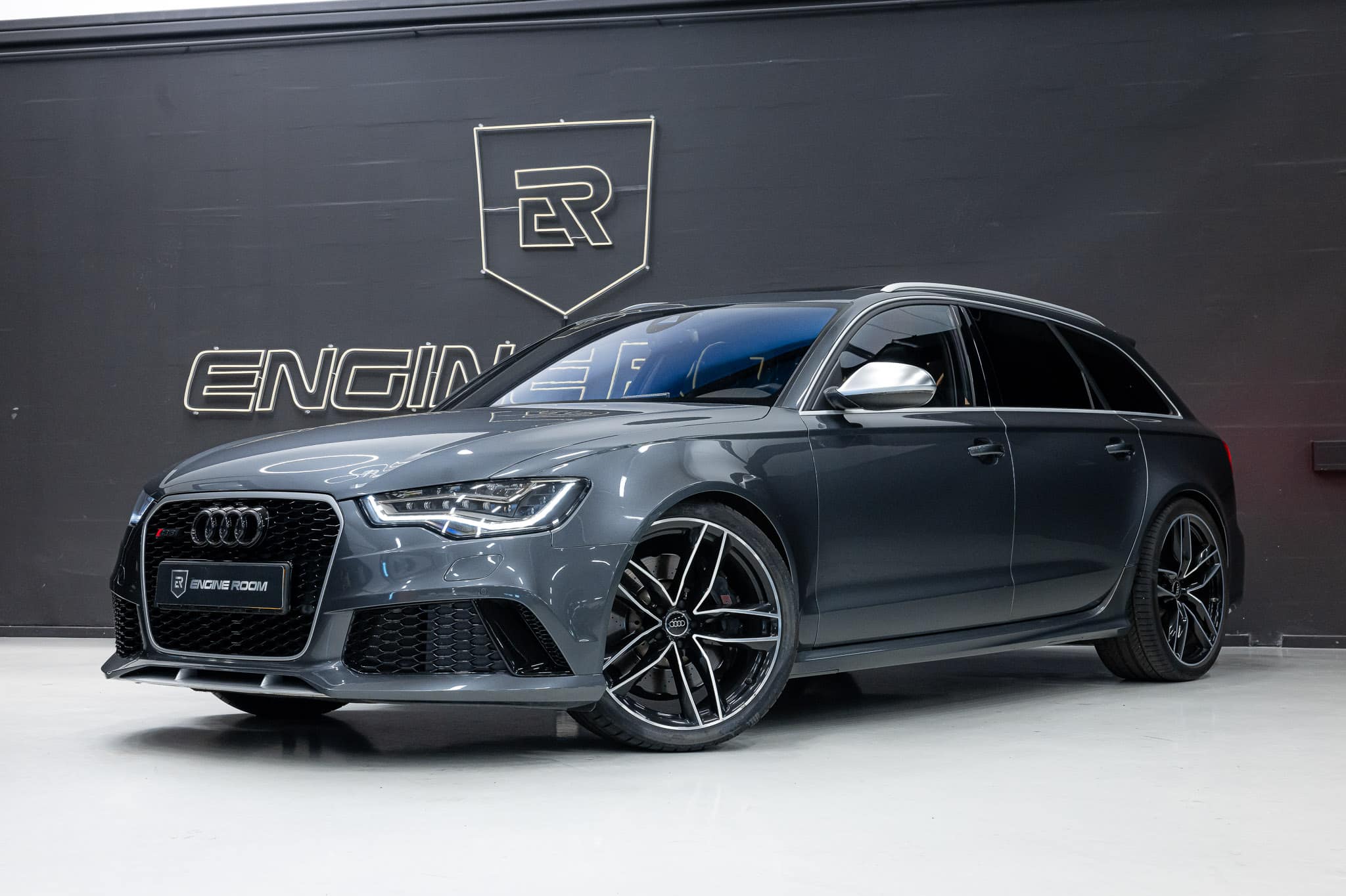 Audi RS C grijs